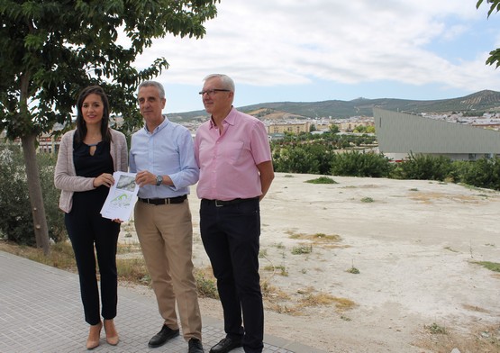 El Ayuntamiento de Lucena inicia una consulta ciudadana en torno al parque de La Estación 1