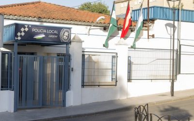 Policía Local identifica a cuatro personas como autores de daños en el mobiliario urbano