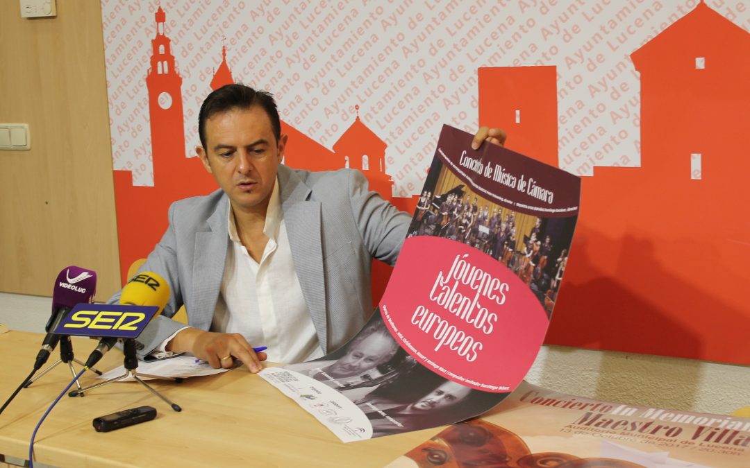 Manuel Lara durante la rueda de prensa.