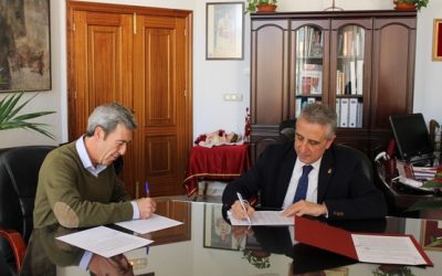 Firmado el convenio con la Comunidad de Regantes de Lucena