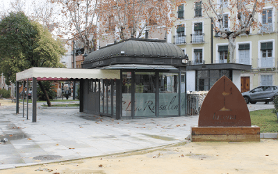 Sale a licitación la gestión del quiosco bar-cafetería del Paseo del Coso