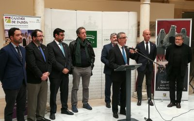 La exposición ‘Pasos y Misterios’ muestra la Semana Santa lucentina en Sevilla