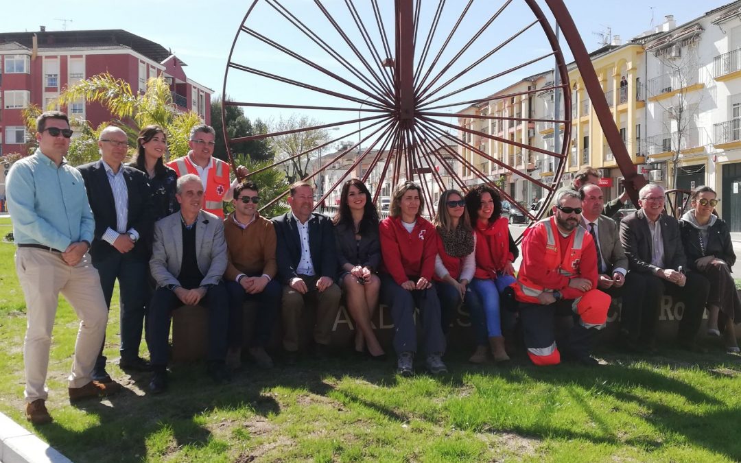 El Ayuntamiento de Lucena incorpora un nuevo espacio verde dedicado a la Cruz Roja 1