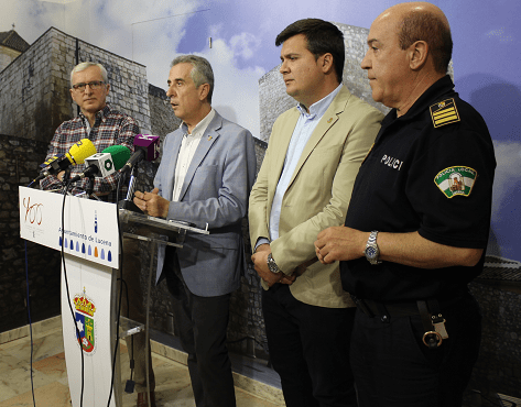 El alcalde destaca la rápida actuación de los agentes durante la tormenta de ayer  1