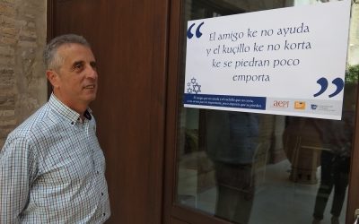 Los edificios municipales de Lucena muestran refranes en ladino por el Septiembre Sefardí