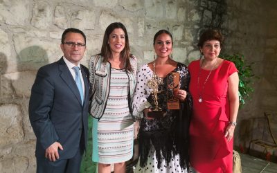 Araceli Campillos se corona en el Concurso Nacional de Fandangos de Lucena