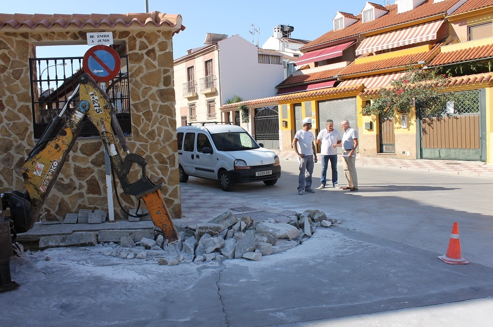 El Ayuntamiento invierte 38.000 euros en la mejora de la accesibilidad del barrio de Quiebracarretas 1