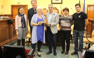 Recepción a los jóvenes daneses del intercambio de las escuelas de teatro y música y danza