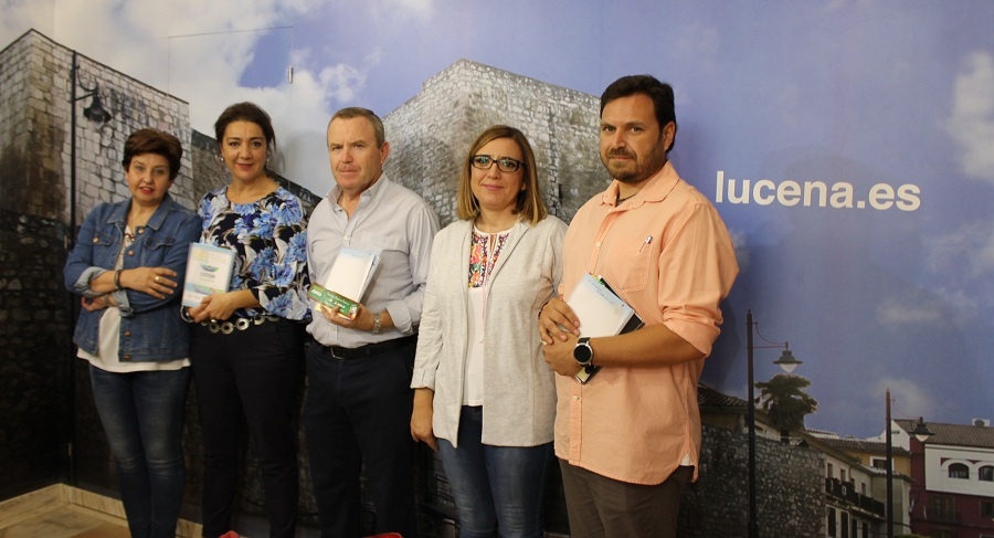 Intercentros Lucena y Ayuntamiento editan 6.200 ejemplares de la agenda escolar 1