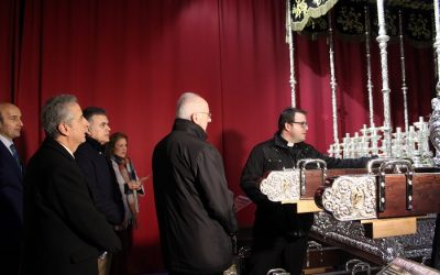 Monseñor Bravi finaliza en Lucena su visita a la Ruta Caminos de Pasión