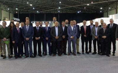 SurMueble abre sus puertas con un profundo acento lucentino