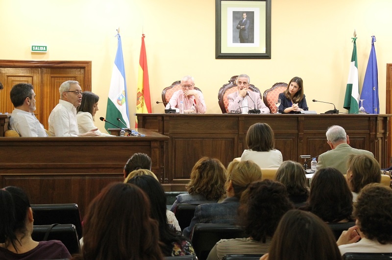El Ayuntamiento aprueba la renovación de los convenios con Amara y Alufi 1