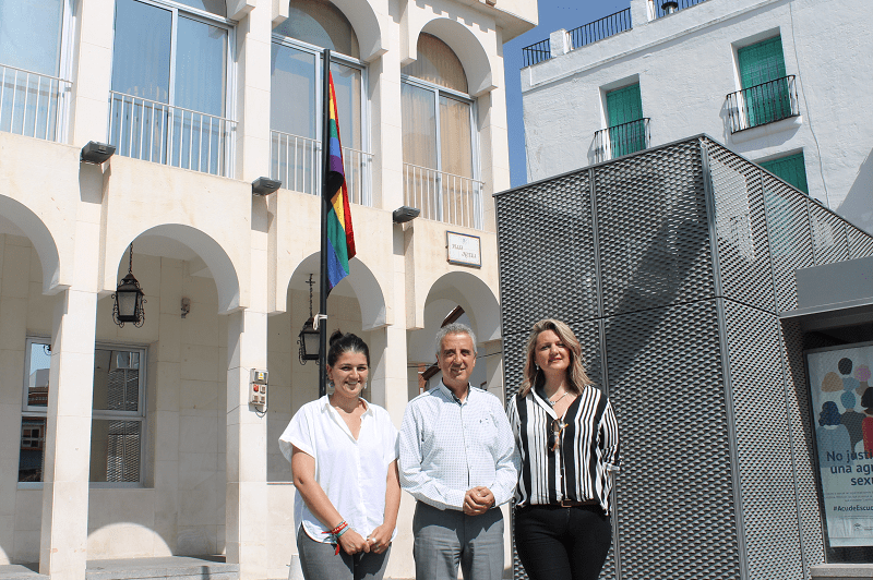 El Ayuntamiento de Lucena se suma a la celebración del Día del Orgullo LGTBIQ 1