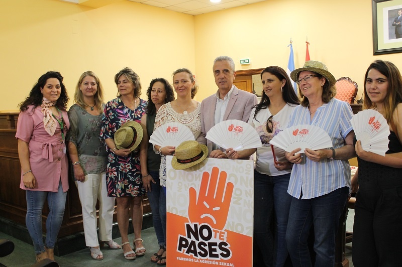 Lucena se suma a la campaña 'No te pases' en contra de las agresiones sexuales en eventos festivos 1