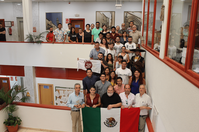 Lucena recibe a los alumnos del Campus Internacional de Prehistoria y Evolución Humana 1