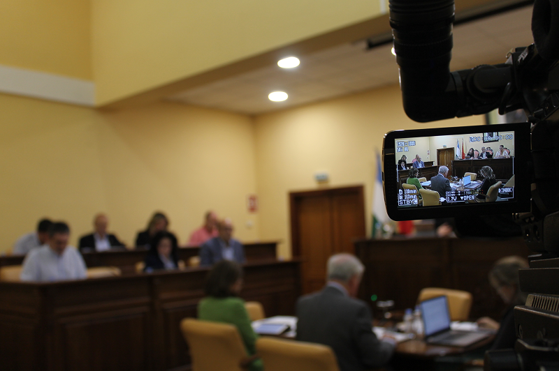 El Ayuntamiento de Lucena apoya la implantación en el IES Sierra de Aras de un nuevo ciclo formativo 1