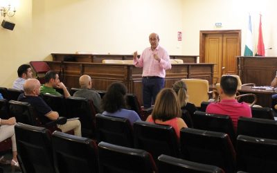 El Ayuntamiento de Lucena anuncia una lanzadera en bus entre el recinto ferial y el centro para facilitar las compras navideñas