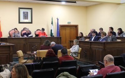 Aprobados dos textos de apoyo a la asociación Cota Cero y de reconocimiento a la Guardia Civil