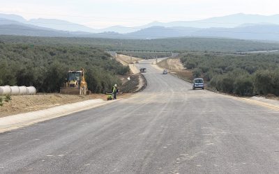 La variante de Lucena abrirá a la circulación en abril