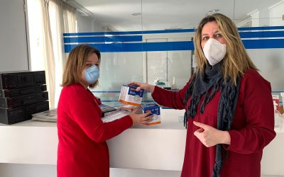 El Ayuntamiento de Lucena reparte 4.500 mascarillas en la ciudad