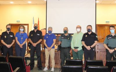 El Ayuntamiento de Lucena organiza una sesión formativa con fuerzas policiales en la semana del Orgullo LGTBI+