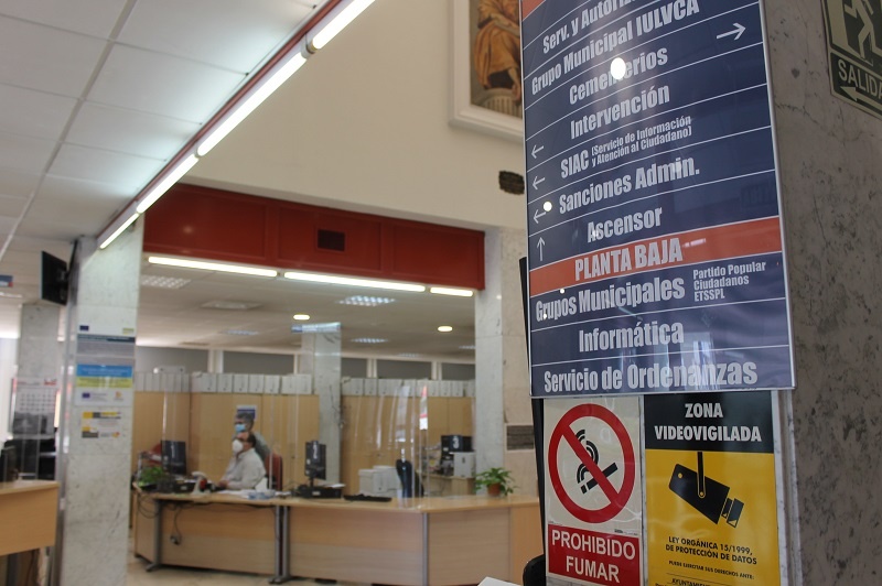 El Ayuntamiento de Lucena acuerda con la Seguridad Social la tramitación directa del certificado de empadronamiento para el IMV 1