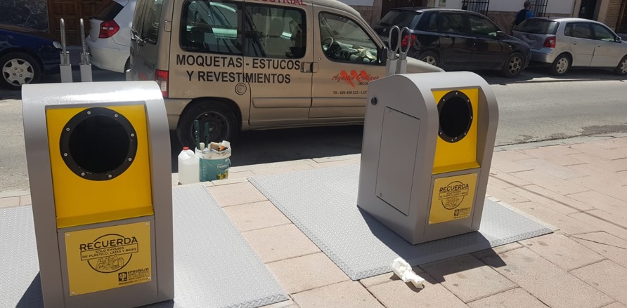Ayuntamiento de Lucena y Epremasa inician un plan de mejora de los contenedores soterrados 1