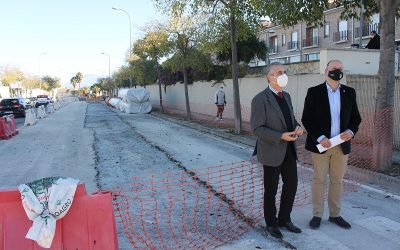 El Ayuntamiento de Lucena ejecuta la tercera fase de la mejora de la red de saneamiento de la zona oeste de la ciudad