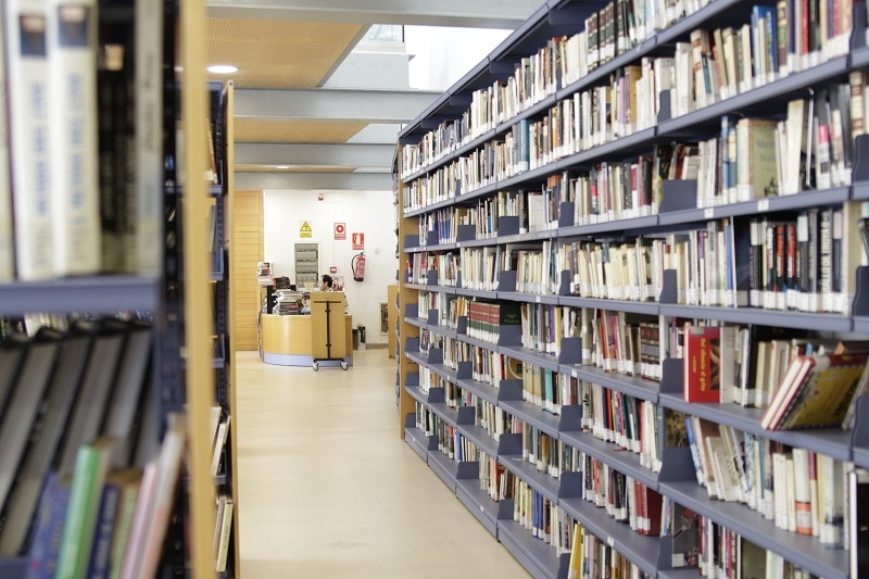 La Biblioteca Municipal de Lucena, premiada en el Concurso María Moliner 1