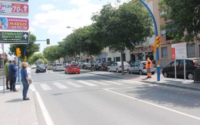 Finalizan las obras del cruce semafórico de la ronda San Francisco y el nuevo jardín del Puente Córdoba