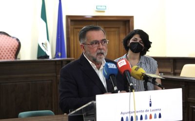 José Calvo Poyato presenta ‘La travesía final’ en Lucena