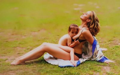 Fotografías para naturalizar la lactancia materna en público