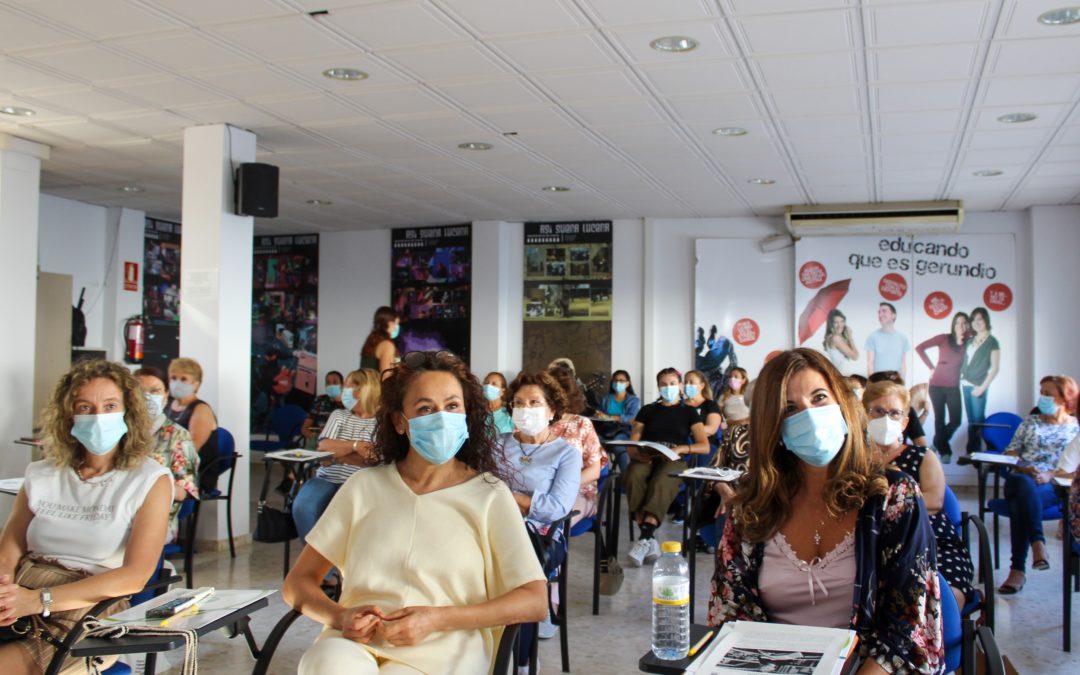 La Escuela de Empoderamiento de Lucena pone en marcha su quinto curso