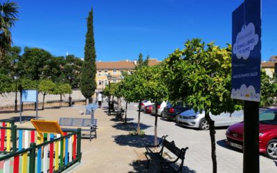 Señalizaciones para recordar que parques, plazas y zonas verdes son espacios libres de humos