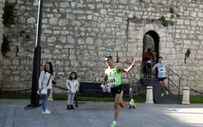 Lucena se entrega a una Media Maratón de récord