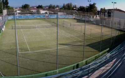 El Ayuntamiento de Lucena renueva las pistas de tenis 2 y 3 de la Ciudad Deportiva