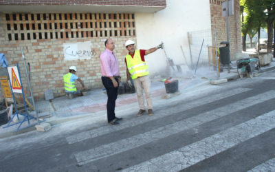 El Ayuntamiento de Lucena suma 45.000 euros a la mejora de la accesibilidad peatonal