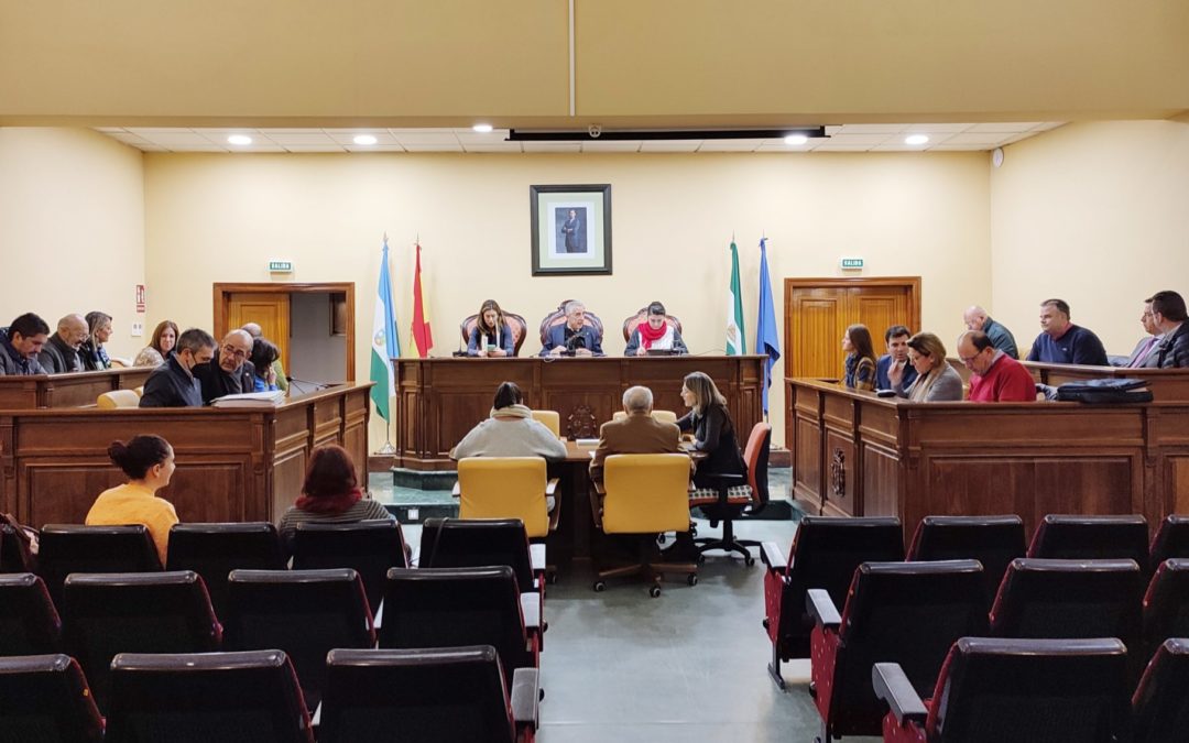 El Ayuntamiento de Lucena aprueba la prórroga de la gestión de la estación de autobuses por un año