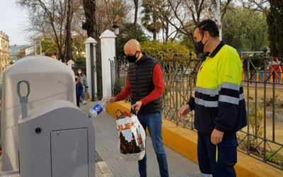 Puesto en marcha el servicio especial de recogida de residuos durante las fiestas navideñas en Lucena