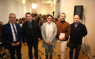 Luis García Montero presenta en Lucena la antología poética ‘Ciudades’
