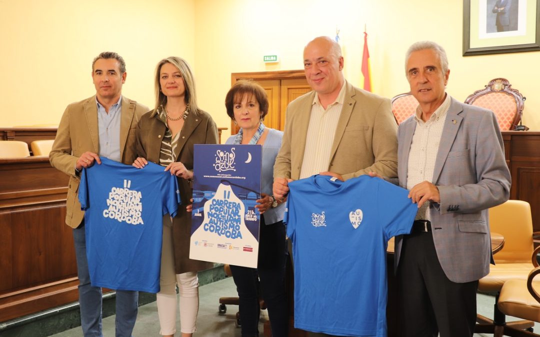 La Diputación anuncia en Lucena los 1.000 inscritos a #SomosAzul, la carrera nocturna por el autismo
