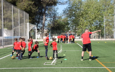 Unos 40 futbolistas se dan cita en el Campus Atlético de Madrid organizado por el Lucecor