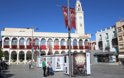 Una exposición al aire libre recrea la historia de la Coronación de María Santísima de Araceli