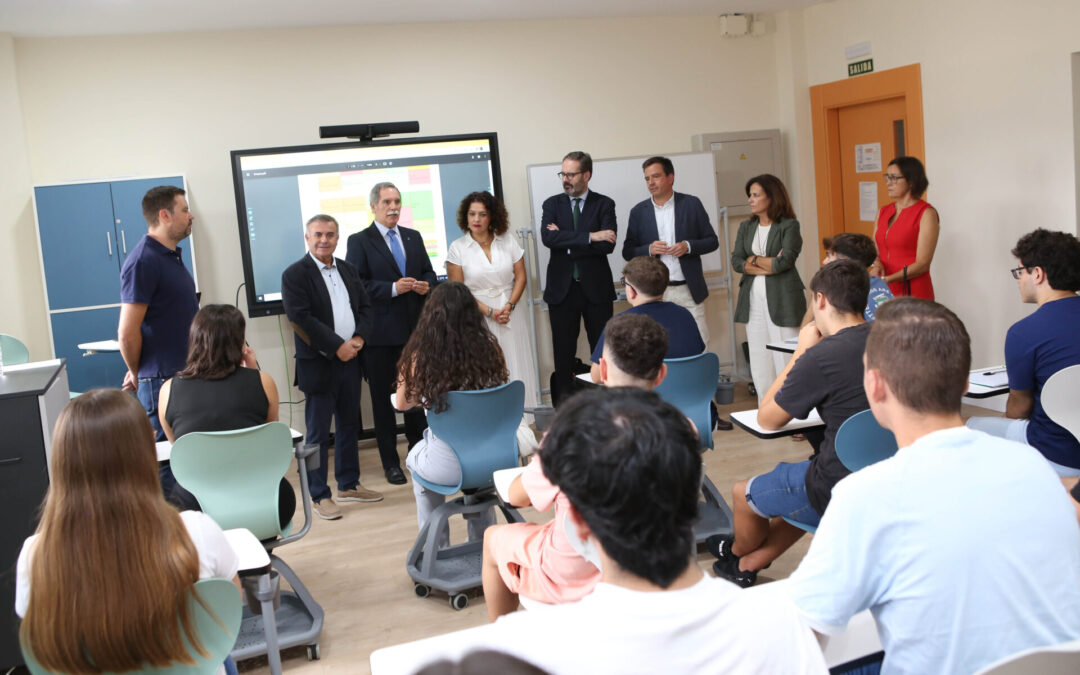 La provincia de Córdoba da la bienvenida a las clases de Secundaria y Bachillerato en Lucena