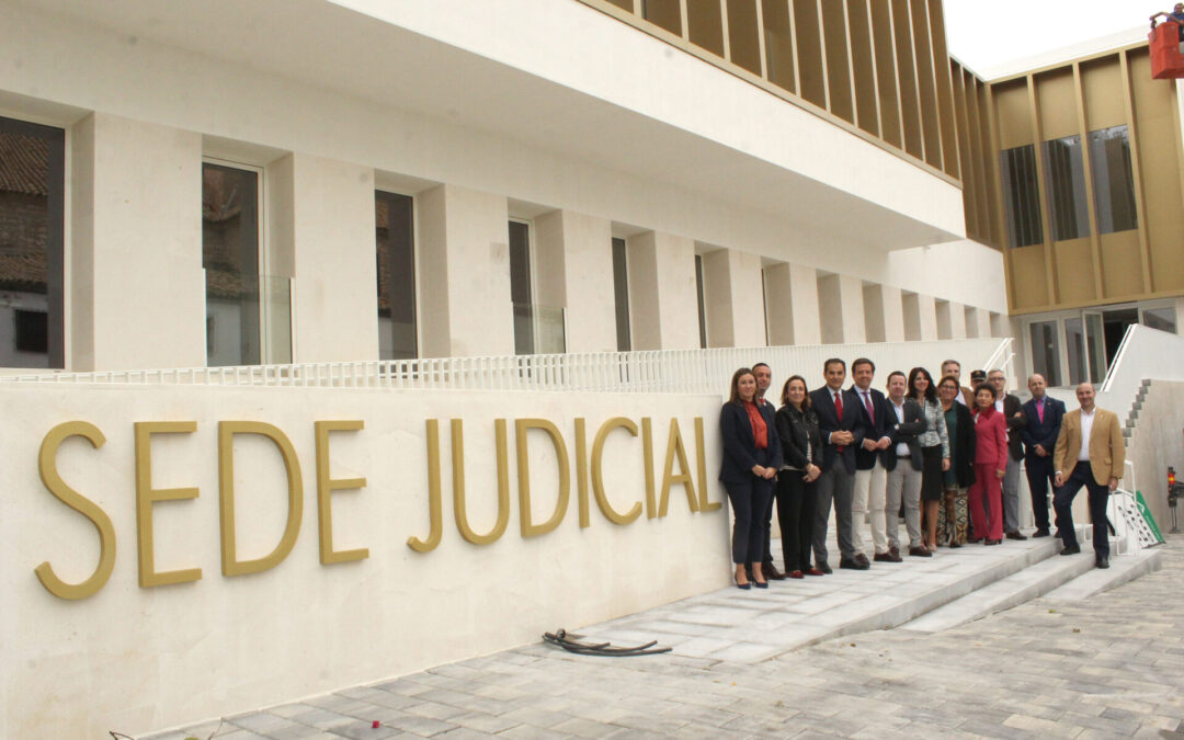 Visita a la sede judicial de Lucena