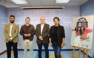 Lucena fusiona en Pasarela Feven su arquitectura histórica con la moda