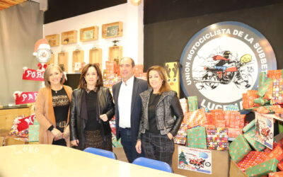 La Papanoelada Motera llegará al Paseo de Rojas tras su paseo urbano