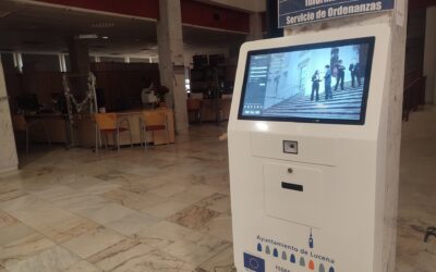El Ayuntamiento de Lucena adjudica en 247.000 euros la dotación de puestos de trabajo inteligentes