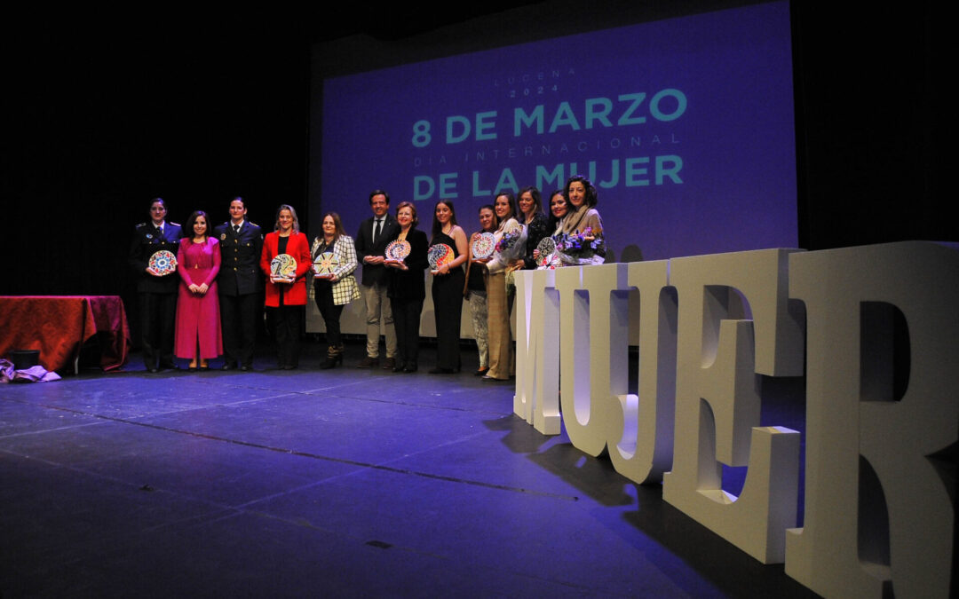 Lucena celebra el acto institucional por el Día de la Mujer