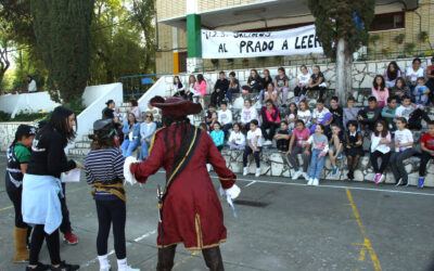 Una jornada al aire libre en el CEIP El Prado por el Día de las Bibliotecas